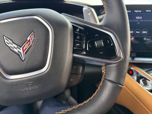 Used 2022 Chevrolet Corvette Stingray Preferred Conv w/ Z51 Performance Package RWD image 16