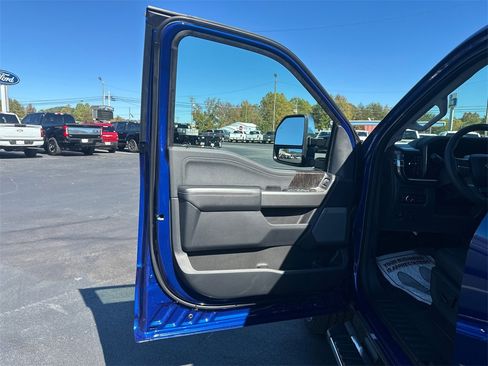 New 2026 Ford F350 Lariat w/ Chrome Package image 16