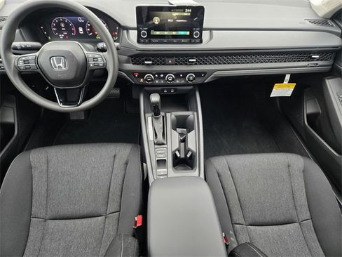 New 2025 Honda Accord SE image 7