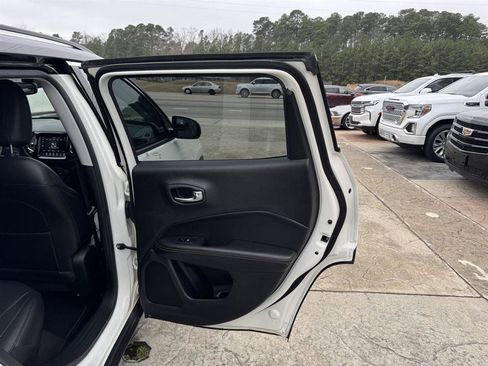 Used 2019 Jeep Compass Limited w/ Safety & Security Group image 13