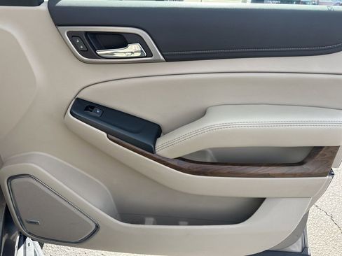 Used 2019 GMC Yukon Denali image 35