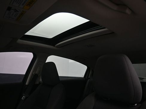 Used 2021 Honda HR-V EX image 22