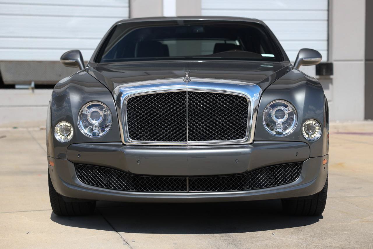 Used 2016 Bentley Mulsanne Speed RWD image 19