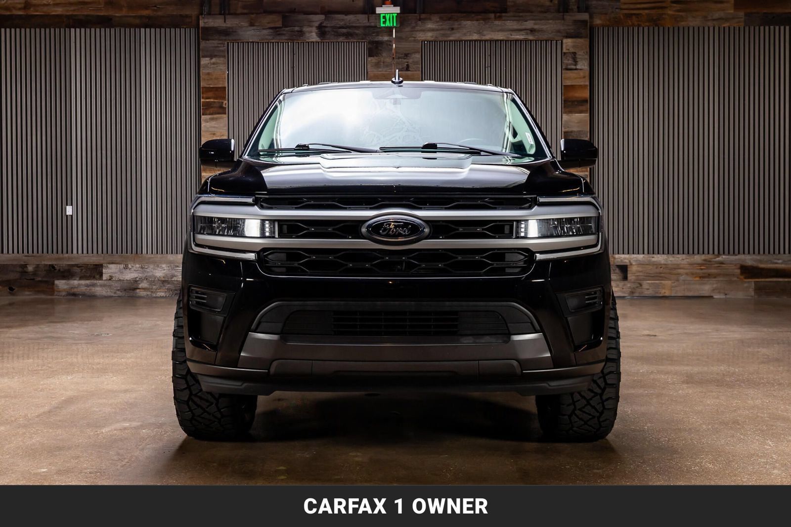 Used 2024 Ford Expedition XLT AWD/4WD image 4