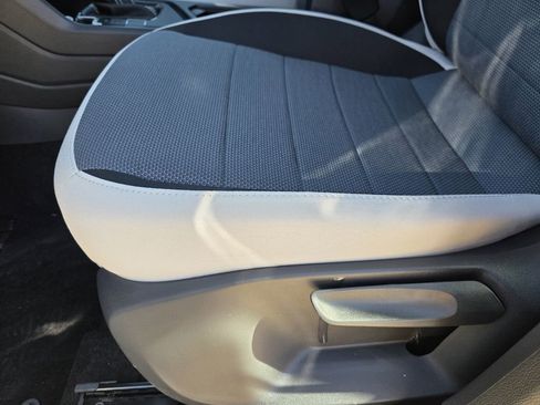 New 2026 Volkswagen Taos S FWD image 17