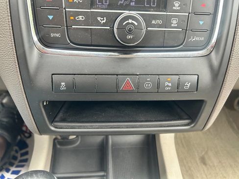 Used 2012 Dodge Durango Crew image 23