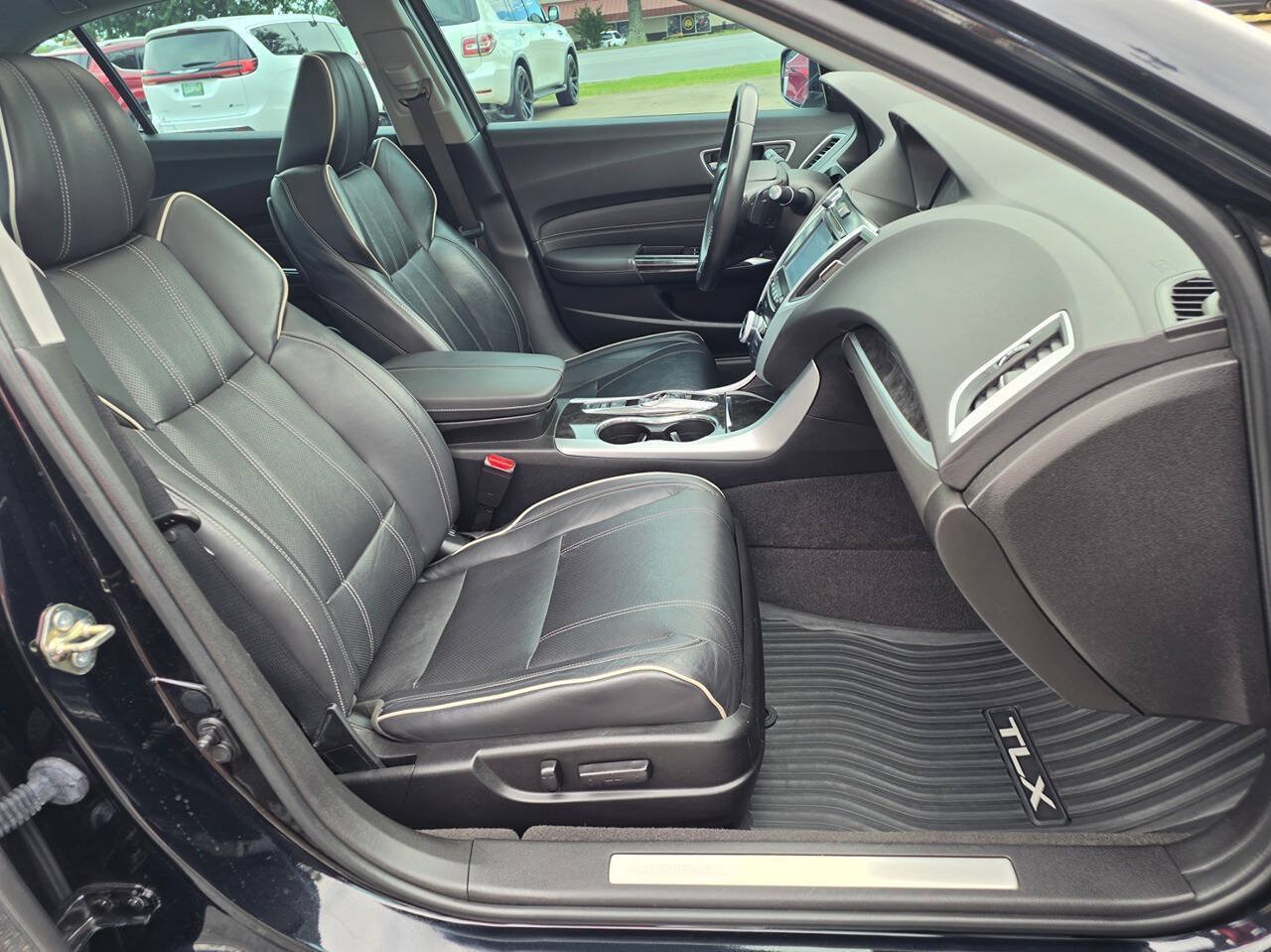 Used 2020 Acura TLX w/ Technology Package AWD/4WD image 21