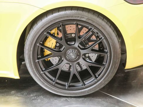 Certified 2024 Porsche 718 Cayman GT4 RS RWD image 15