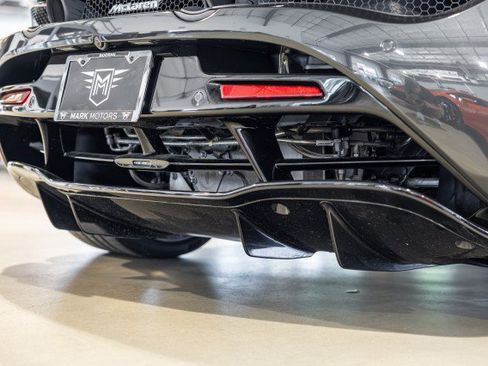 Used 2021 McLaren 720S Performance RWD image 20
