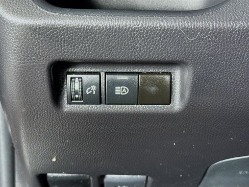 Used 2025 Toyota RAV4 LE image 11