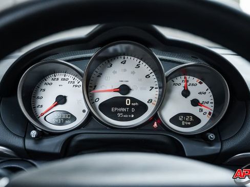 Used 2008 Porsche Cayman S image 9