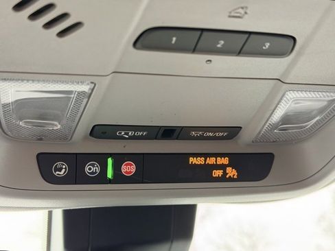 Certified 2024 Chevrolet Equinox Premier image 18