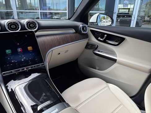 Certified 2026 Mercedes-Benz GLC 300 GLC 300 image 40