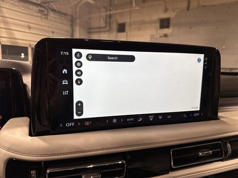 Used 2025 Lincoln Aviator Premiere w/ Jet Appearance Package image 20