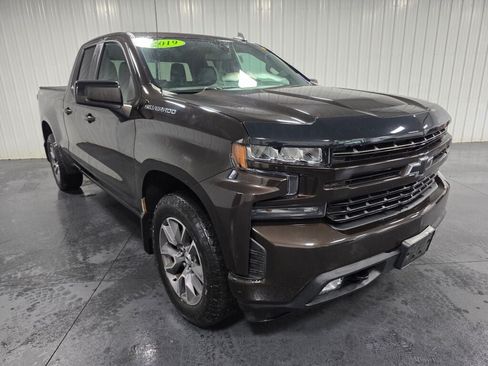 Used 2019 Chevrolet Silverado 1500 RST w/ All-Star Edition AWD/4WD image 2