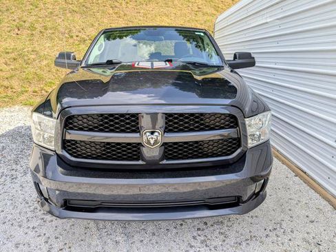 Used 2019 RAM 1500 Express AWD/4WD image 3