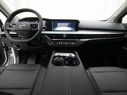 Certified 2025 Nissan Murano SL image 5