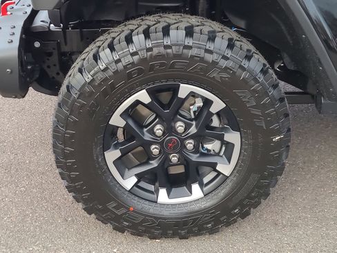 New 2026 Jeep Gladiator Rubicon image 16