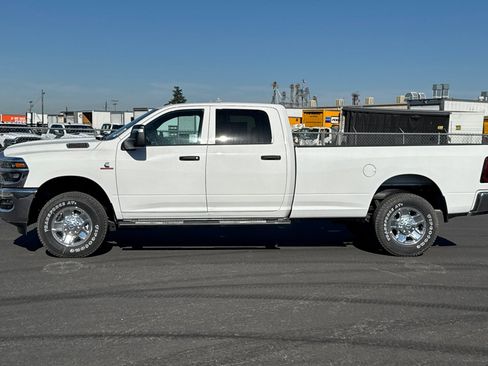 New 2026 RAM 2500 Tradesman image 6