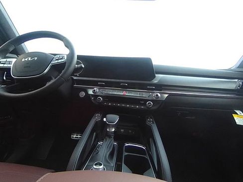 Used 2024 Kia Telluride SX Prestige image 30