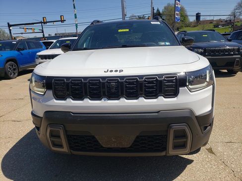 New 2026 Jeep Cherokee Overland w/ Trailer Tow Group AWD/4WD image 9