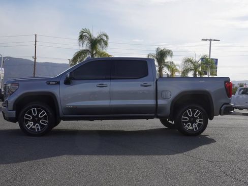 Used 2023 GMC Sierra 1500 AT4 w/ Technology Package AWD/4WD image 7