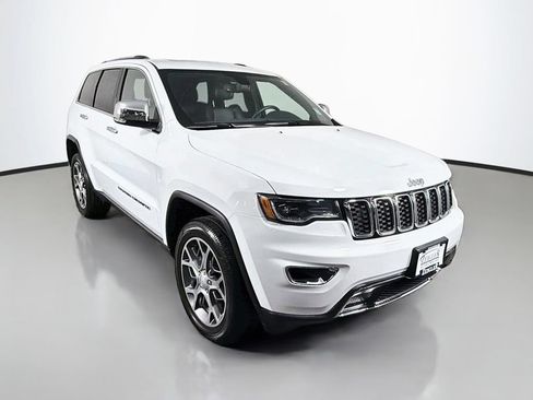 Used 2022 Jeep Grand Cherokee Limited w/ Tech Group AWD/4WD image 1
