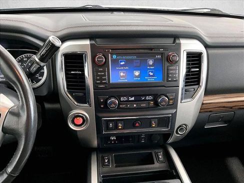 Used 2016 Nissan Titan SL RWD image 24