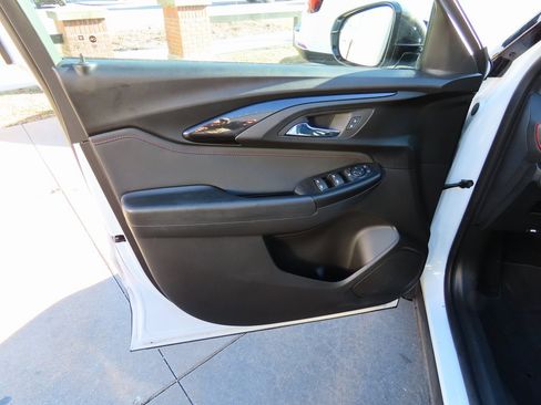 Used 2023 Chevrolet TrailBlazer RS w/ Convenience Package image 20