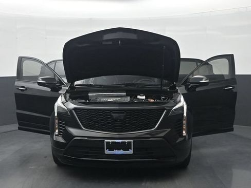 Used 2023 Cadillac XT4 Premium Luxury w/ Enhanced Visibility Package FWD image 34