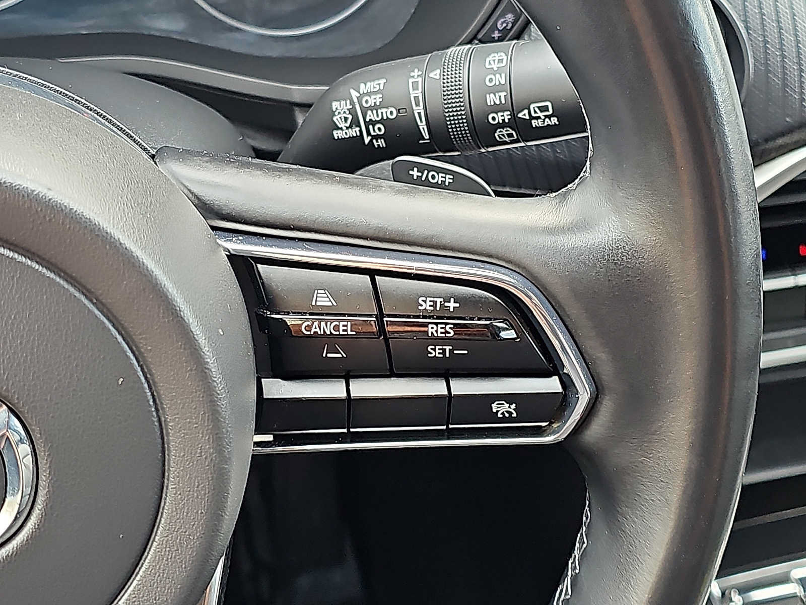 Used 2025 MAZDA CX-90 3.3 Turbo w/ Select Package AWD/4WD image 23