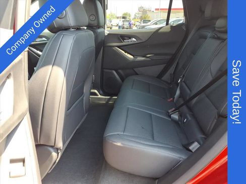 New 2026 Chevrolet Equinox LT w/ Convenience Package II FWD image 14