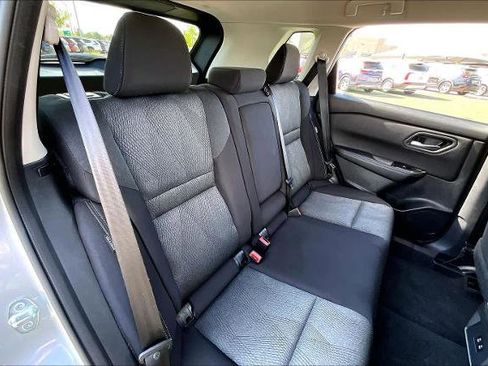 Certified 2025 Nissan Rogue SV image 20