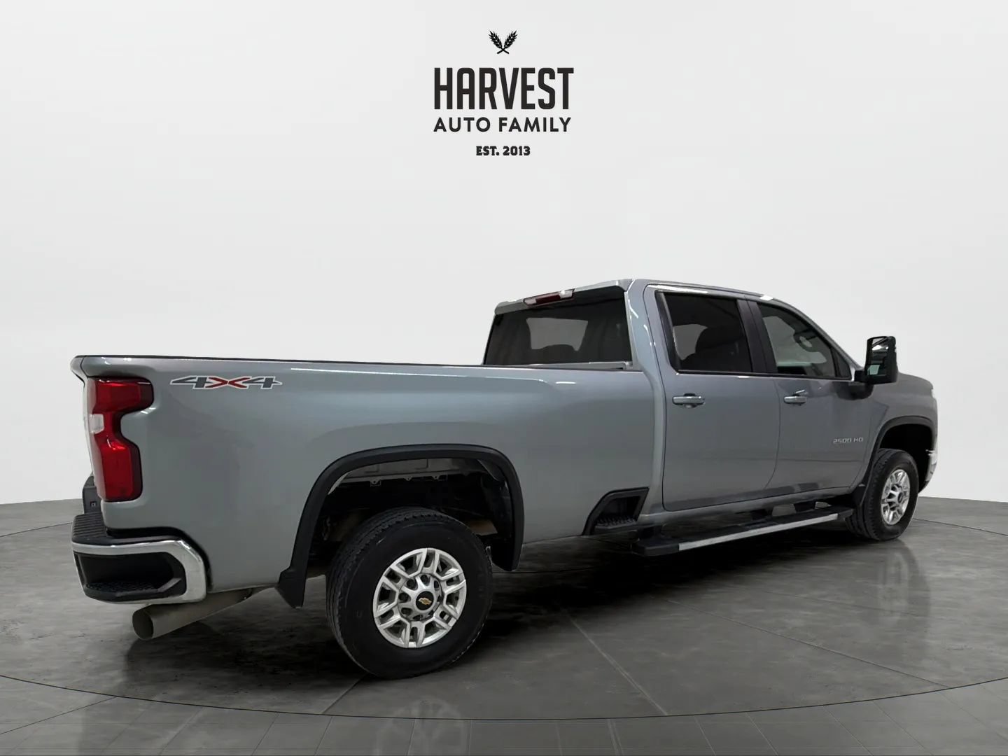Used 2025 Chevrolet Silverado 2500 LT w/ Convenience Package AWD/4WD image 7