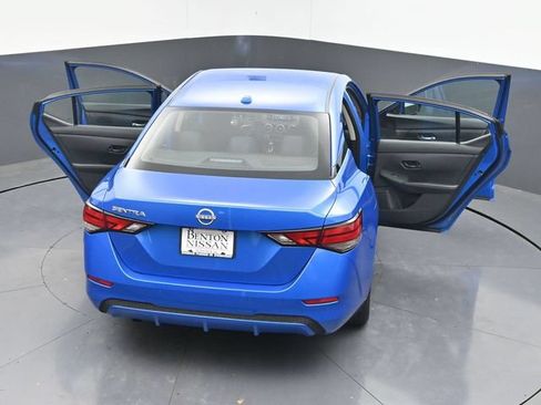Used 2025 Nissan Sentra SV FWD image 45