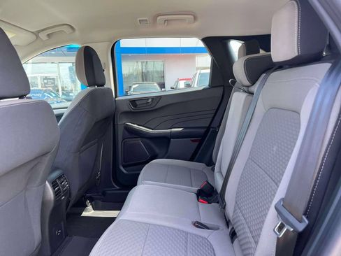 Used 2022 Ford Escape SE w/ SE Sport Appearance Package AWD/4WD image 13