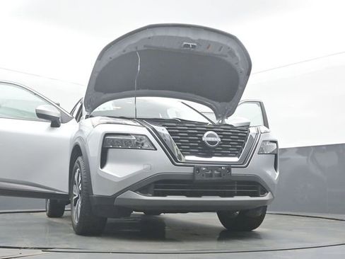 Used 2023 Nissan Rogue SV image 58