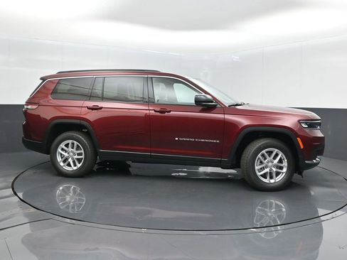 New 2025 Jeep Grand Cherokee L Laredo w/ Luxury Tech Group I image 8