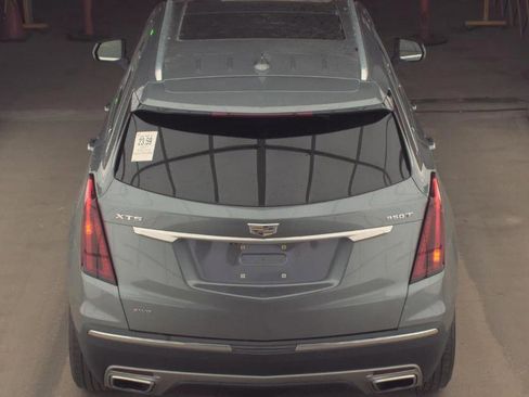 Used 2021 Cadillac XT5 Premium Luxury w/ LPO, Floor Liner Package AWD/4WD image 6