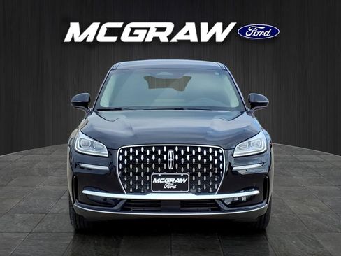 Used 2025 Lincoln Corsair Reserve AWD/4WD image 2