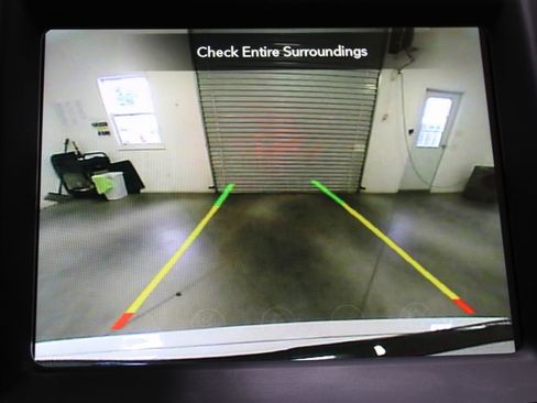 Used 2023 Chrysler 300 Touring L RWD image 34