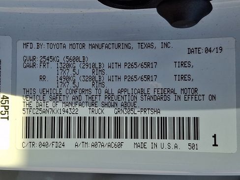Used 2019 Toyota Tacoma TRD Sport AWD/4WD image 26