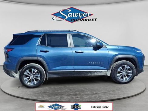 Used 2025 Chevrolet Equinox LT w/ Convenience Package II AWD/4WD image 8