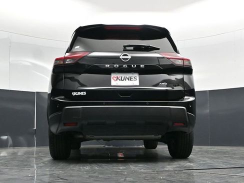 Used 2025 Nissan Rogue SV AWD/4WD image 58