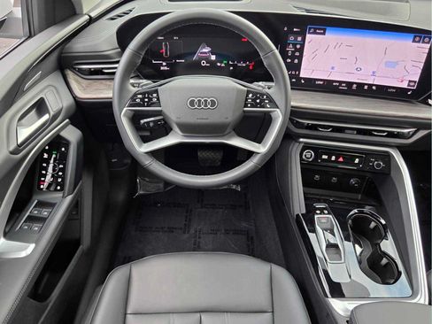 Used 2025 Audi Q5 Premium Plus AWD/4WD image 13