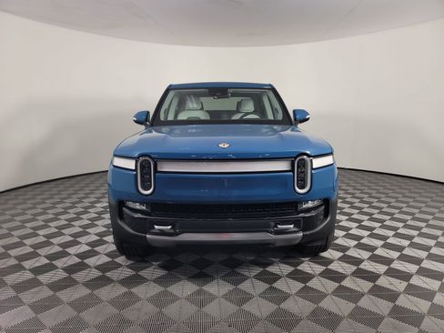 Used 2022 Rivian R1T Adventure AWD/4WD image 8