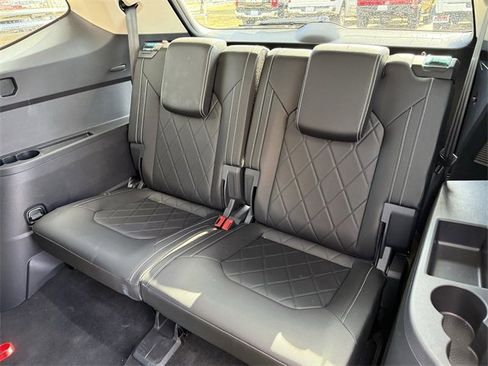Used 2025 Volkswagen Atlas SEL Premium R-Line image 24