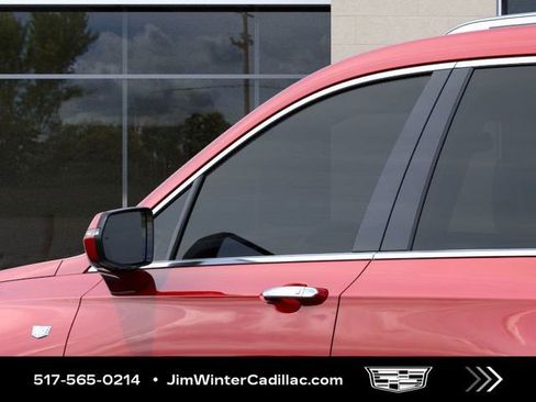 New 2025 Cadillac XT6 Luxury image 12