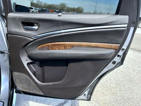 Used 2018 Acura MDX SH-AWD w/ Advance Package image 18