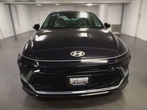 Used 2025 Hyundai Sonata SE FWD image 3
